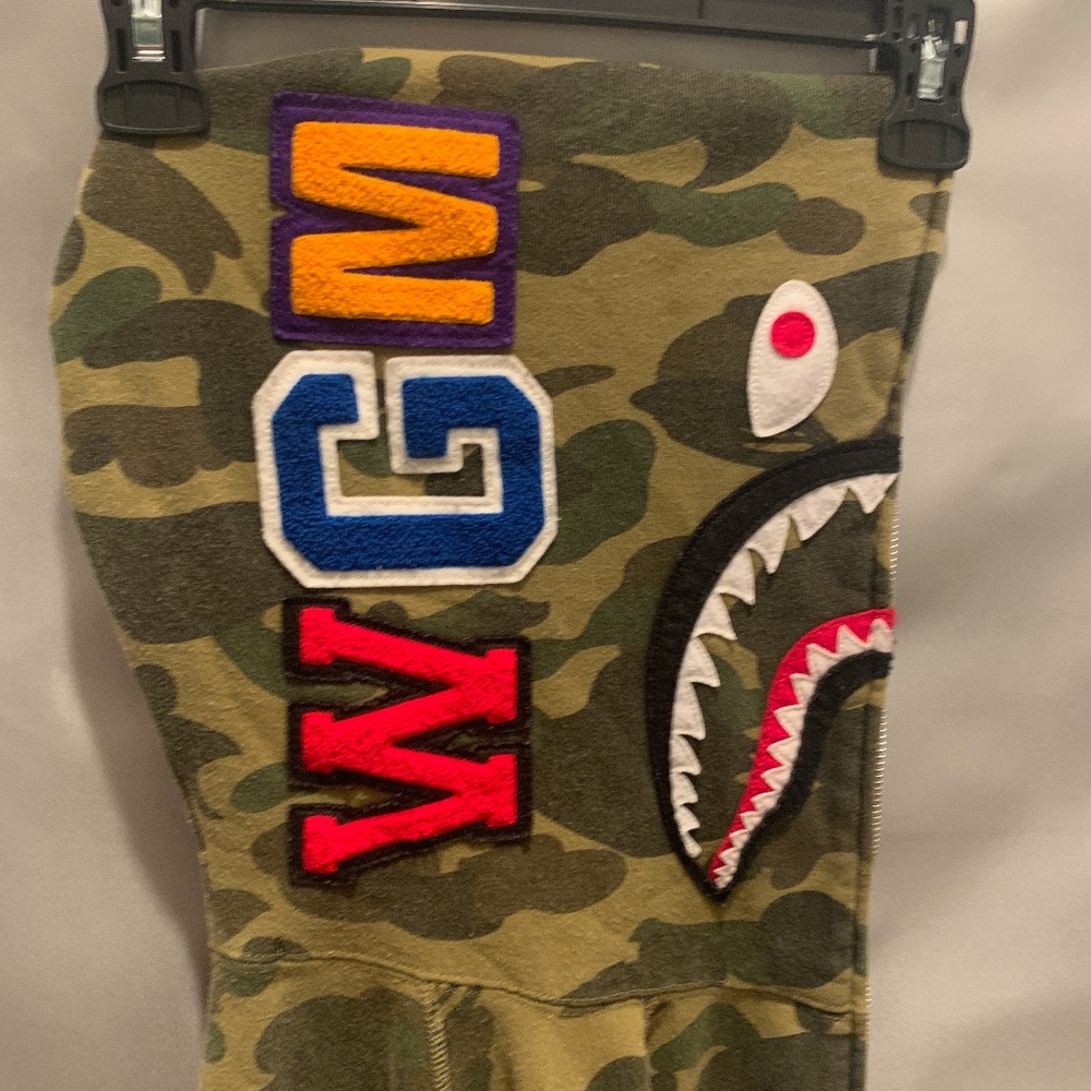 A bathing Ape Bape  Camo WGM Tiger Shark Hoodie double zip Men’s Large